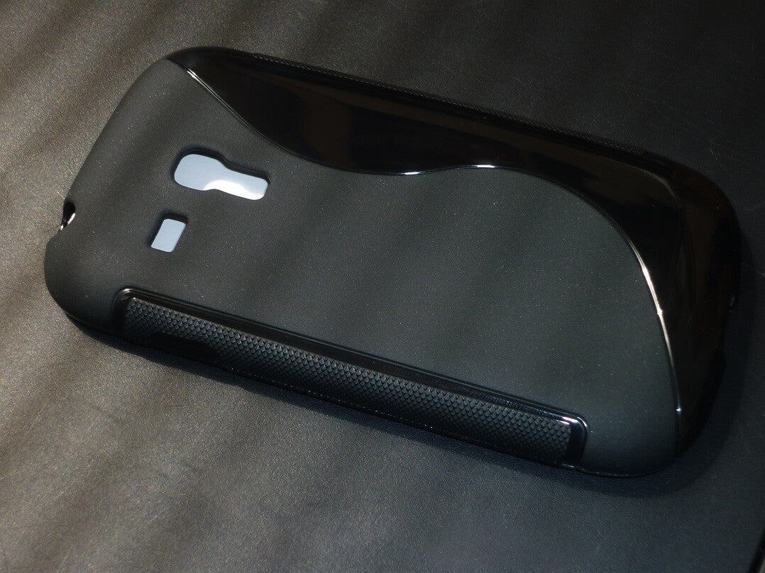 Schutzhülle für Sony xperia V LT 25i TPU Case S-Line Handy  Silikon Hülle  klar